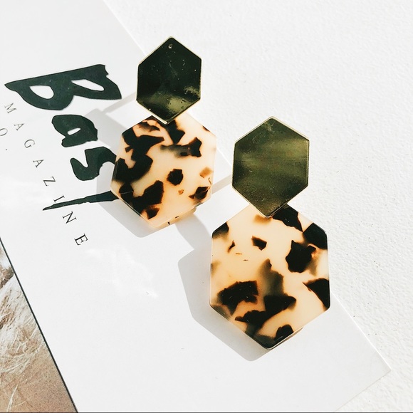 New π Gold Tortoise Drop Dangle Earrings - Picture 6 of 6